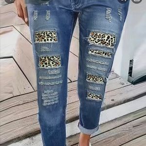 Plus size women’s casual jeans! Size 2x/16